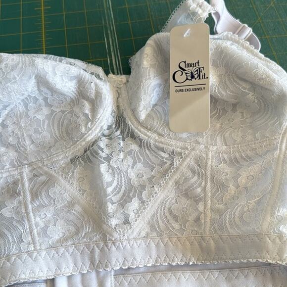 Smart Fit sz 38B Women's Bra NWT Adjustable Straps - Picture 3 of 4